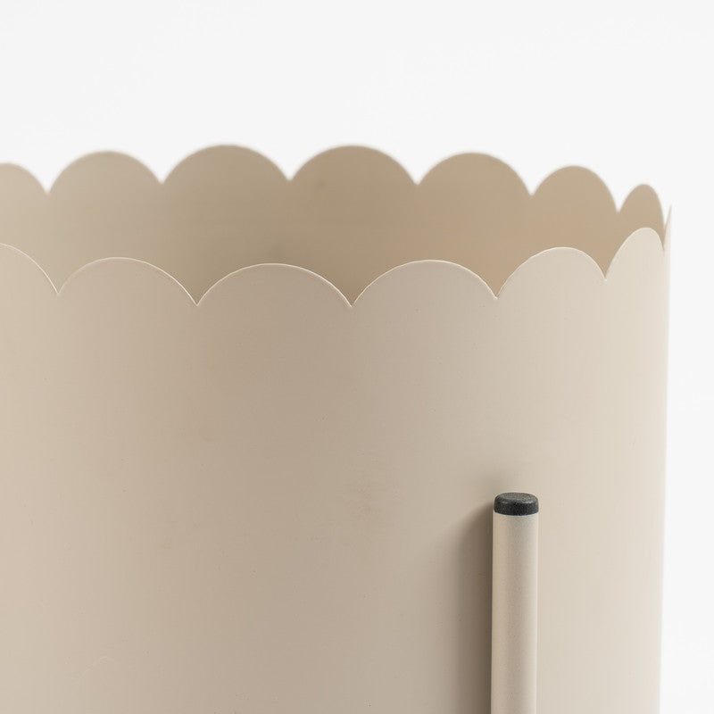 Beige Scallop Planter on Stand